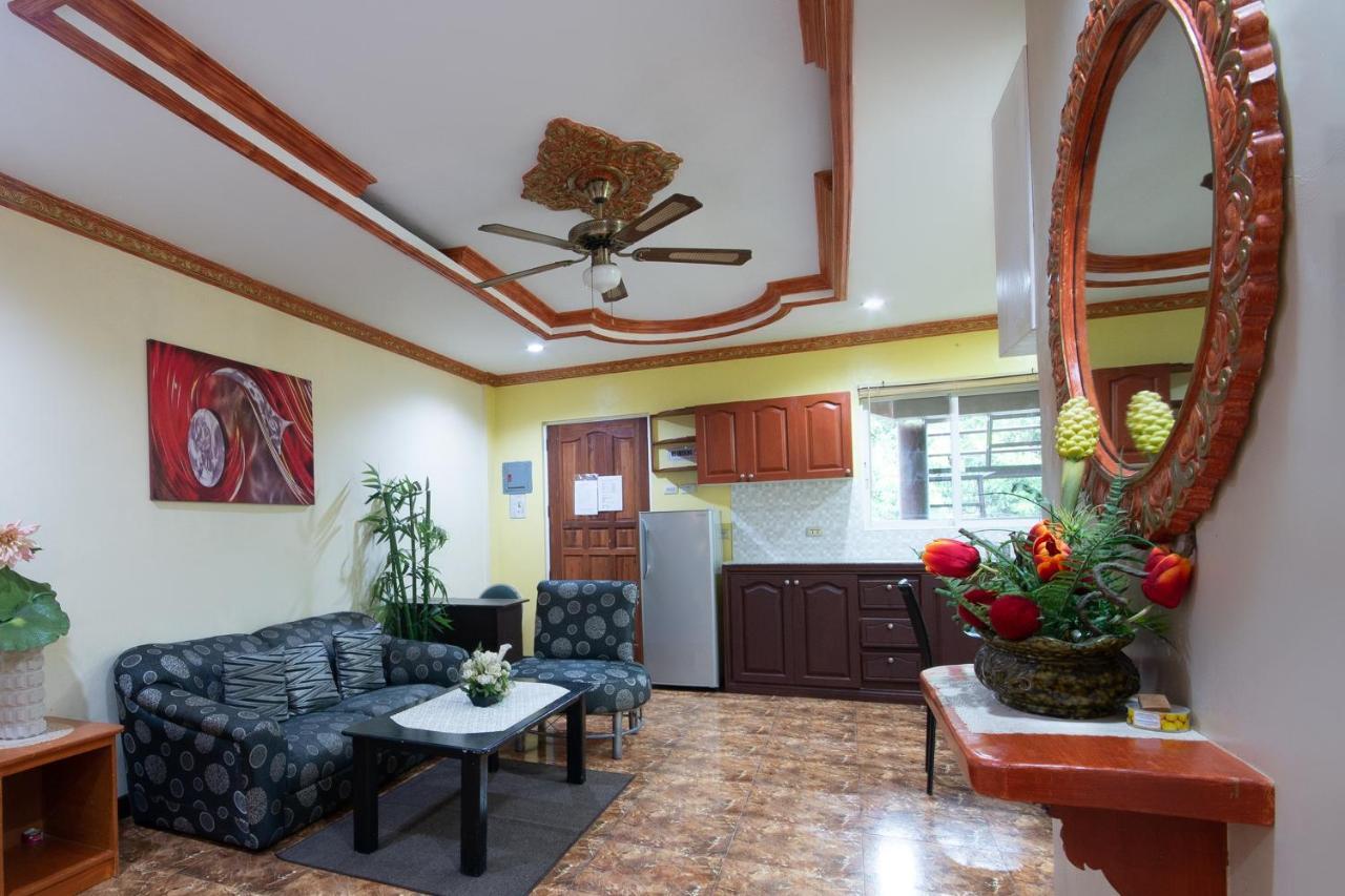 Hotel Oyo 491 J & H Cebu
