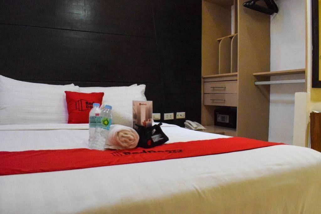 Hotel Reddoorz At Grand Apartelle Hernan Cortes Cebu