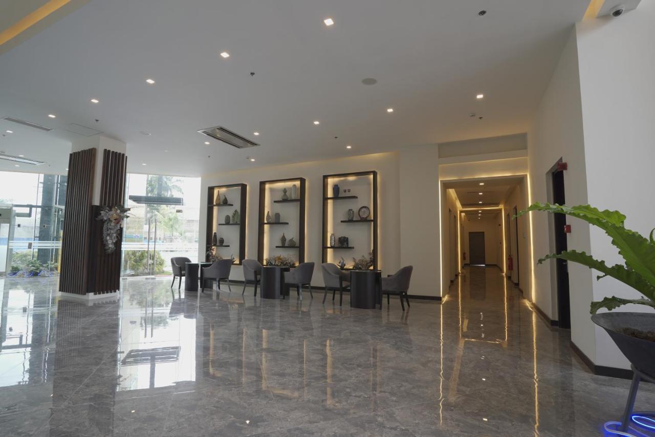Winrich 3* Lapu-Lapu City