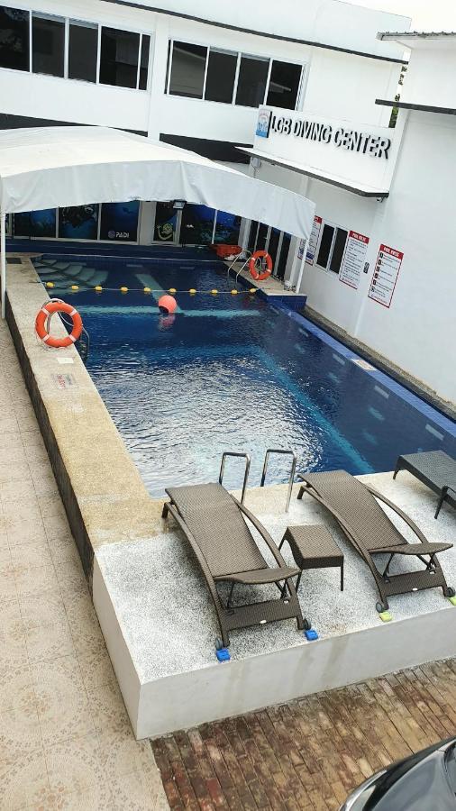 Hotel Lgb Diving Center
