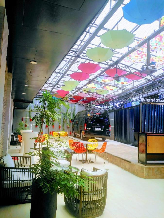 Halfway House Mactan Cebu Airport Hostel *
