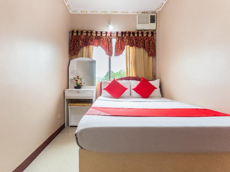 Oyo 491 J & H Hotel Cebu