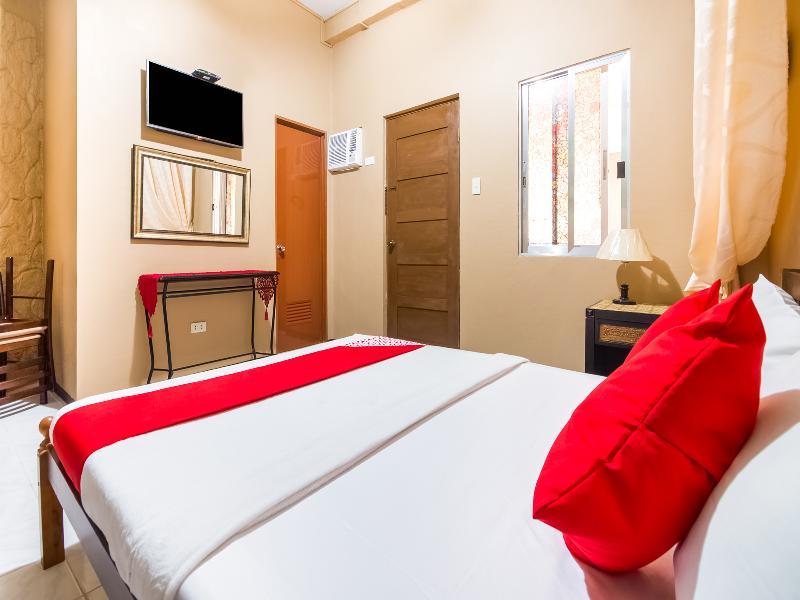 Hotel Oyo 491 J & H
