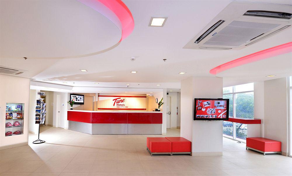 Red Planet Hotel 3*