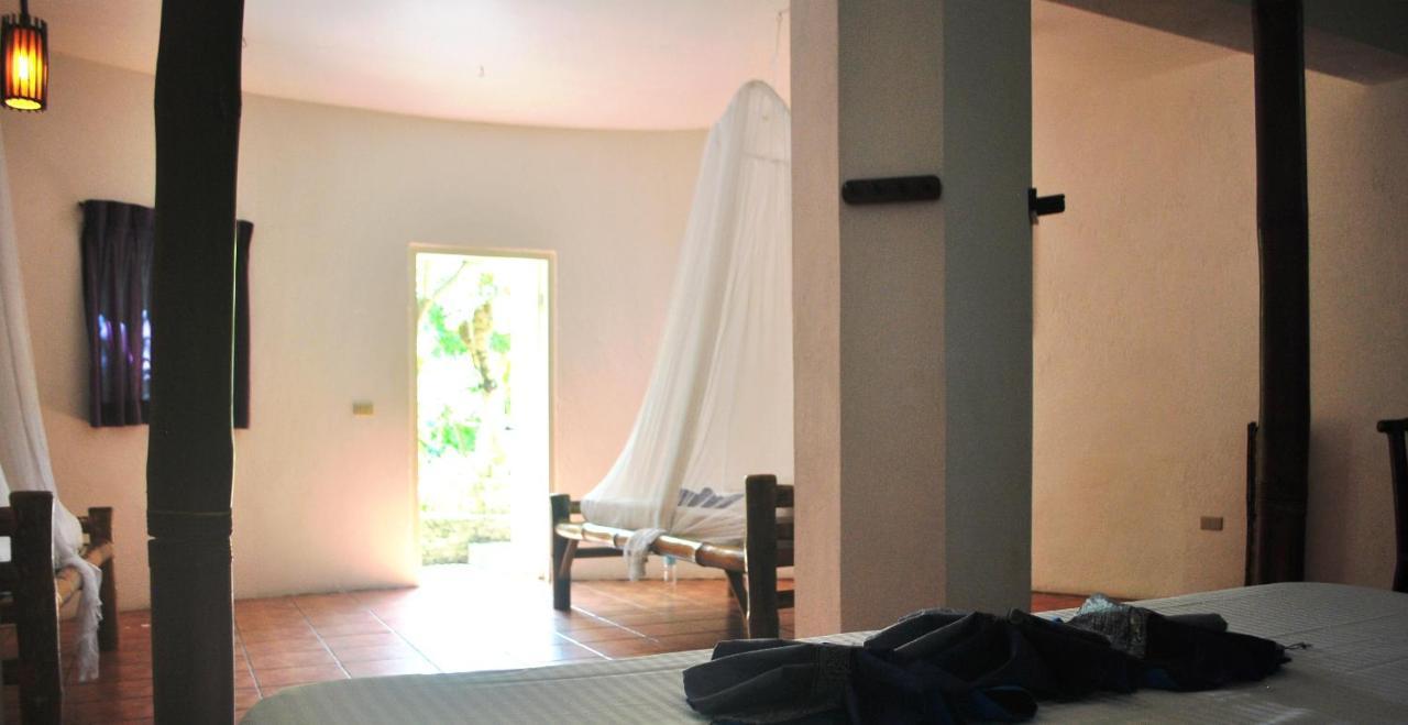 Resort The Blue Orchid 4*