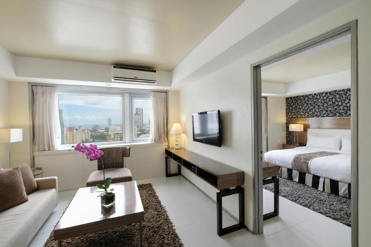 Quest & Conference Center Hotel