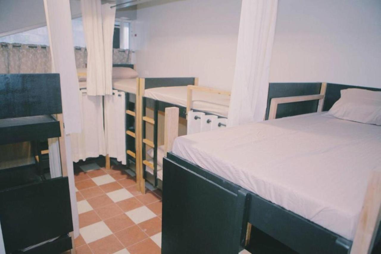 Bunks (adults Only) *