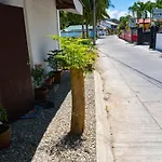 Island Girl Bed And Breakfast