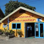 Sumisid Lodge