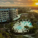 Solea Seaview Resort
