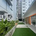 Symfoni Nichols Condo