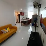 Three-Bedroom Holiday Home - 4Th Floor Stairs Only