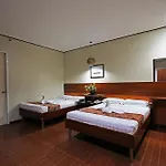 Andy Hotel