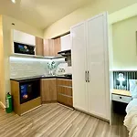 Avida Riala Studio 1