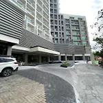 Hayat Sky Towers