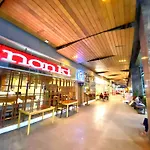 Group-Friendly 2Br Cebu Condo With Mall Access