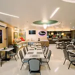 Allure Hotel & Suites