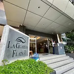 Pet-Friendly Beside It Park