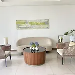 Condo Staycation 10-15Mins At Airport