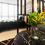 38 Park Avenue Condominum In It Park