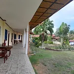 Bonita Oasis Beach Resort