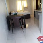 Miadristarhannavictory Apartment