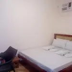 Avila\'S Hostel Moalboal Near Beach