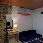 Cheapentirehouse Mel Place In Mandaue With Netflix For 5Pax Or More