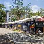Furnished 2-Bedroom In Avida Towers Riala, Cebu It Park With Fast Wifi, Netflix, Pool And More