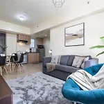 Furnished 1-Bedroom In Avida Towers Riala, Cebu It Park With Fast Wifi, Netflix, Pool And More