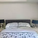 Solinea T2 16-V Fabulous Studio