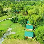 Green Acres Village Cabin Rental With Air Conditioner