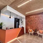 Travelbee Minglanilla Inn