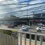 Toncil Homestay - Bed And Bath Near Anjo World