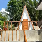 Tuyom By Hostel 7