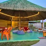 Nirvana Resort & Dive Centre - Moalboal