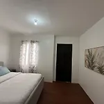 Almond Drive 2Br Townhouse Near Srp Nustar Talisay
