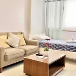 Condo Staycation 10-15Mins At Airport