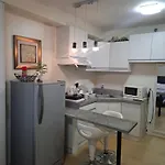 Avida Tower ,Fully Furnish Condo In It Park