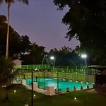 Casa Verde Cliff Resort & Spa
