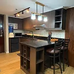 Weni\'S Place - An Urban Loft Type