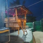 Moonlight Seaside Apartments Liloan Cebu