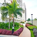 2412T2 Avida Towers Cebu It Park 1Br Unit Queen Bed
