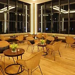 Maayo Hotel