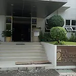 La Guardia Flats 2 - 802