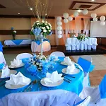 Mango Park Hotel