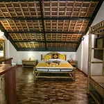 Dolphin House Resort Moalboal
