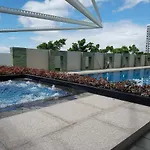 Apartment Sea View At Mactan Newtown