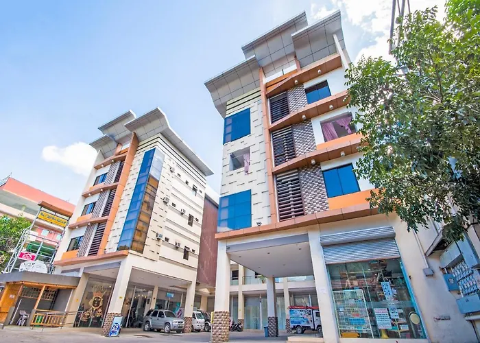 Oyo 443 Maria Cristina Arcade Suites