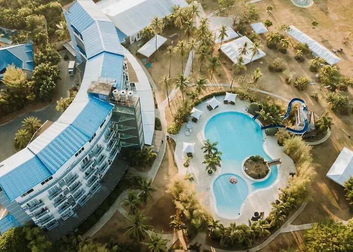 Solea Seaview Resort